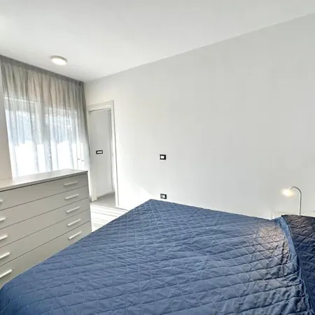 아파트 Pool Flat 400m From