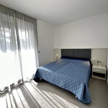 Pool Flat 400m From *
